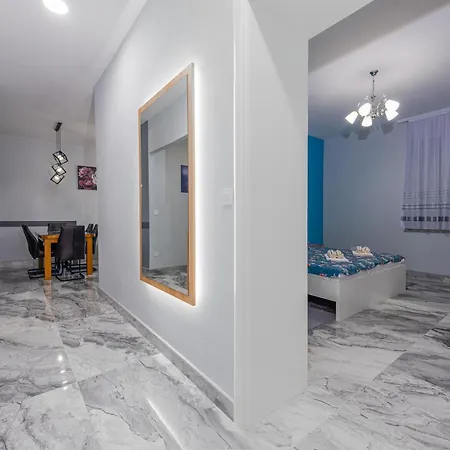 Apartment Iris Zadar