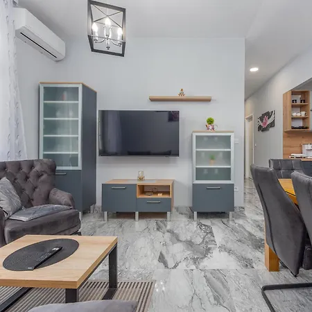 Διαμέρισμα Iris Ζαντάρ